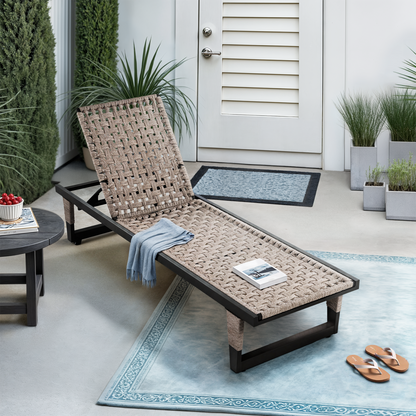 Serene Woven Lounger